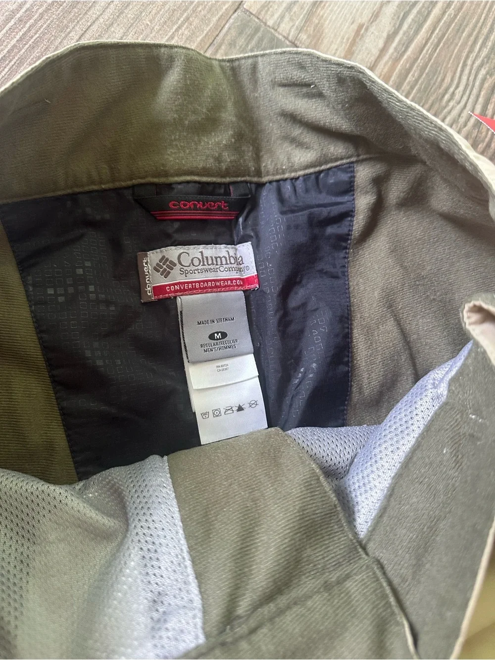 Vtg 1990's Men's M Columbia Convert Khaki Tan Ski Snowboarding Pants Omni-Tech